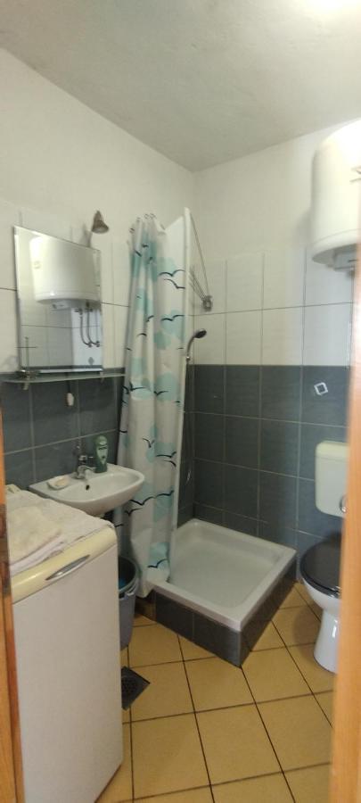 Apartment In Einem Dalmatischen Haus In Novigrad-dalmatien Neben Zadar